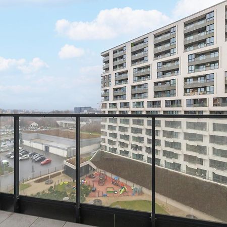 Cozy Apartments Laszkiewicza With Parking By Noclegi Renters Krakow Bagian luar foto