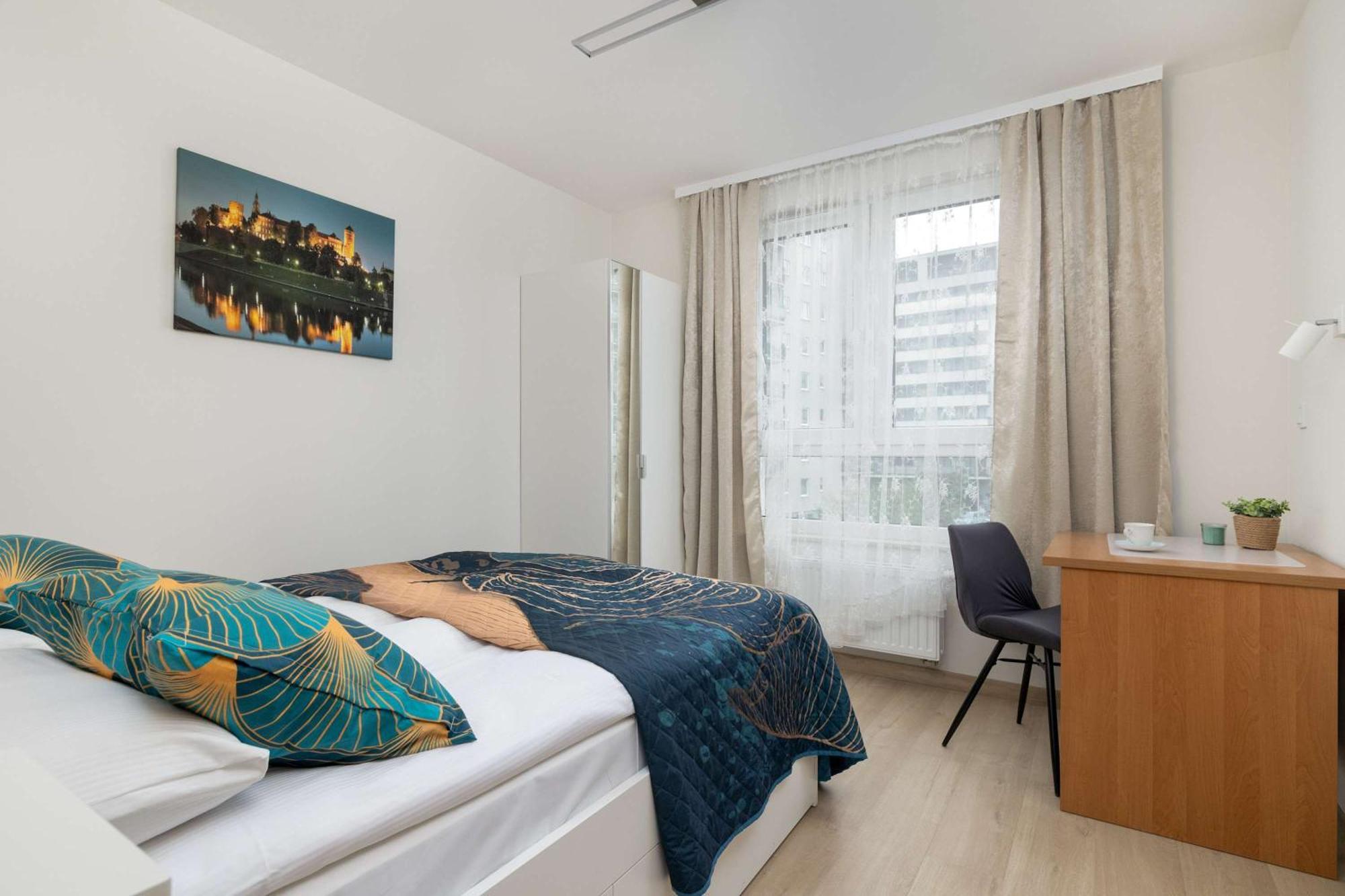 Cozy Apartments Laszkiewicza With Parking By Noclegi Renters Krakow Bagian luar foto