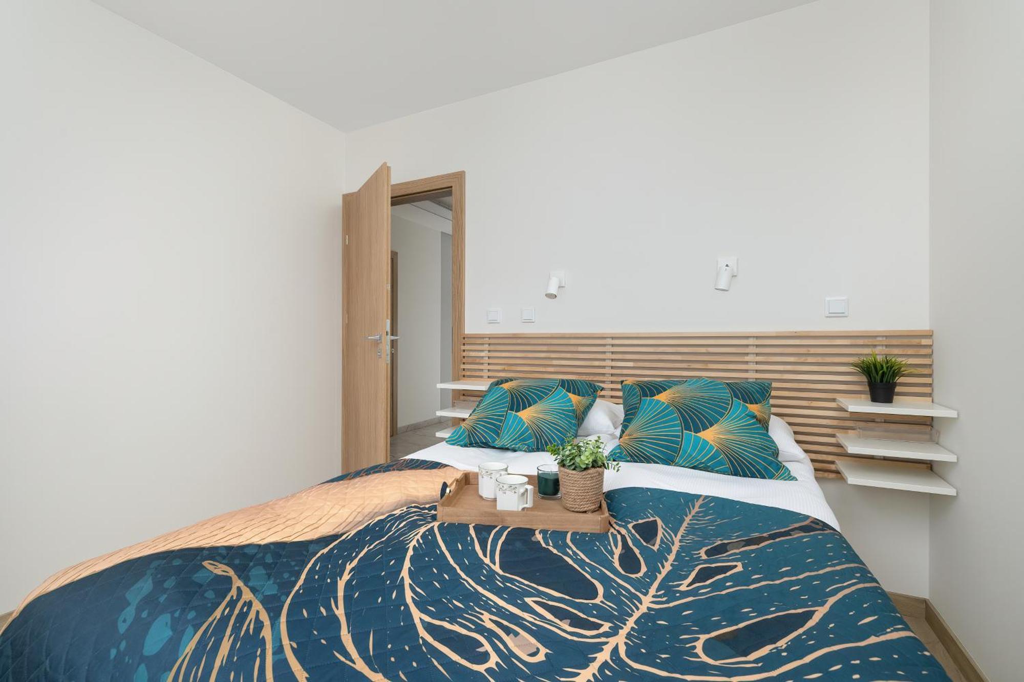 Cozy Apartments Laszkiewicza With Parking By Noclegi Renters Krakow Bagian luar foto