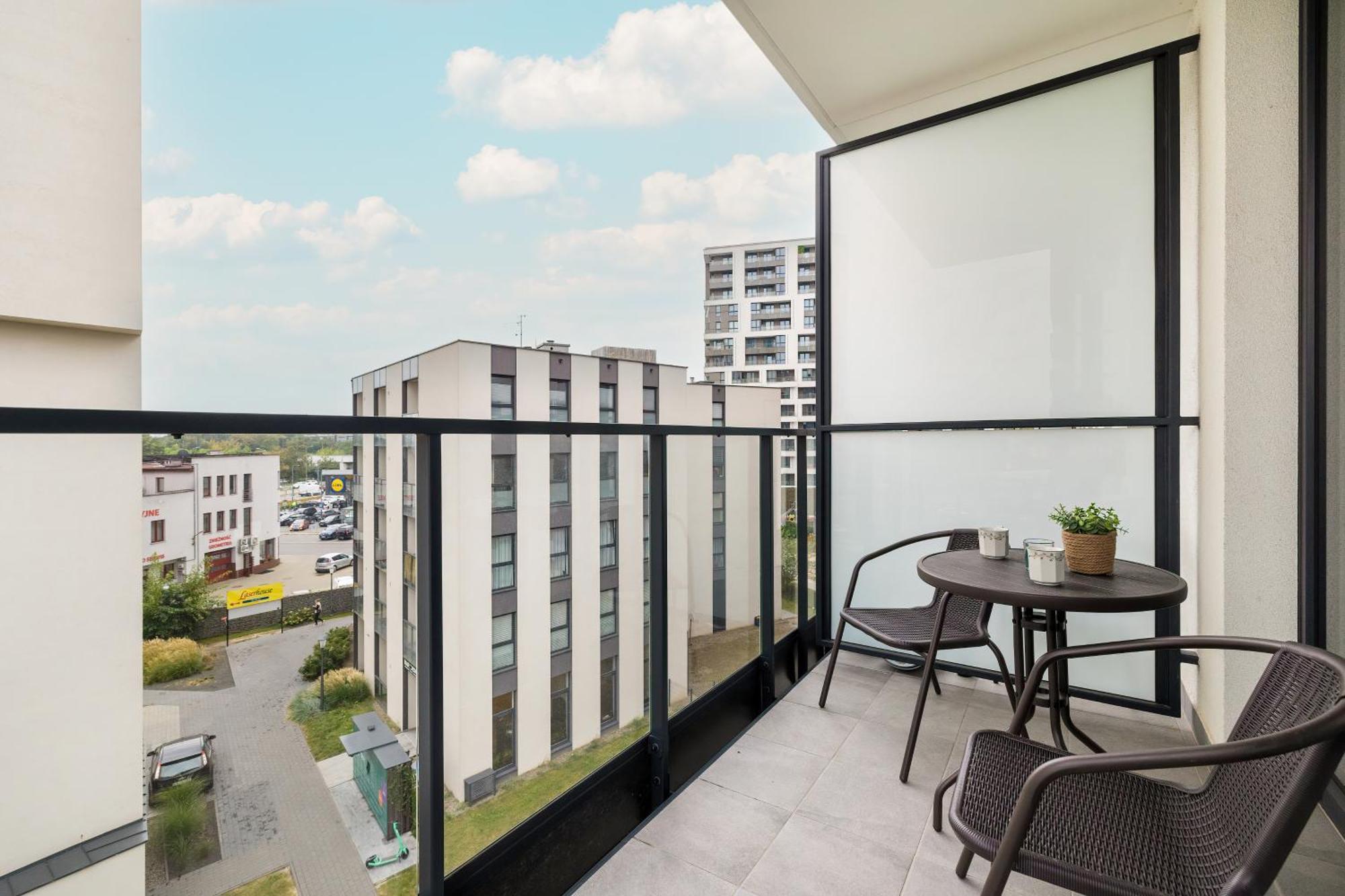 Cozy Apartments Laszkiewicza With Parking By Noclegi Renters Krakow Bagian luar foto